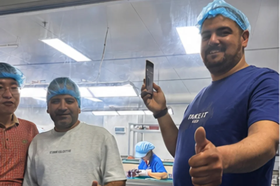 Pauline Group team meeting international customers and production partners