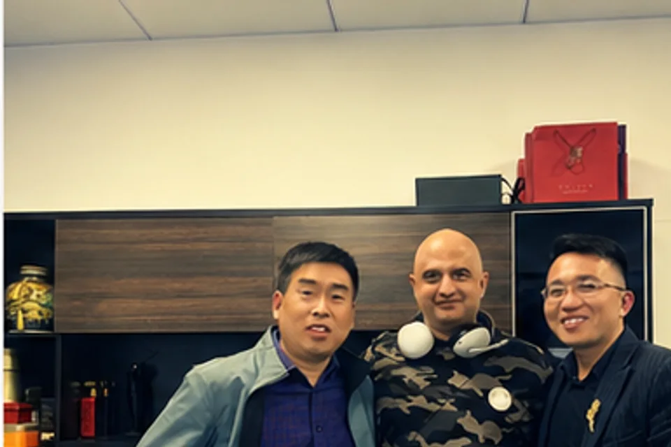 Pauline Group meeting overseas customers and project partners
